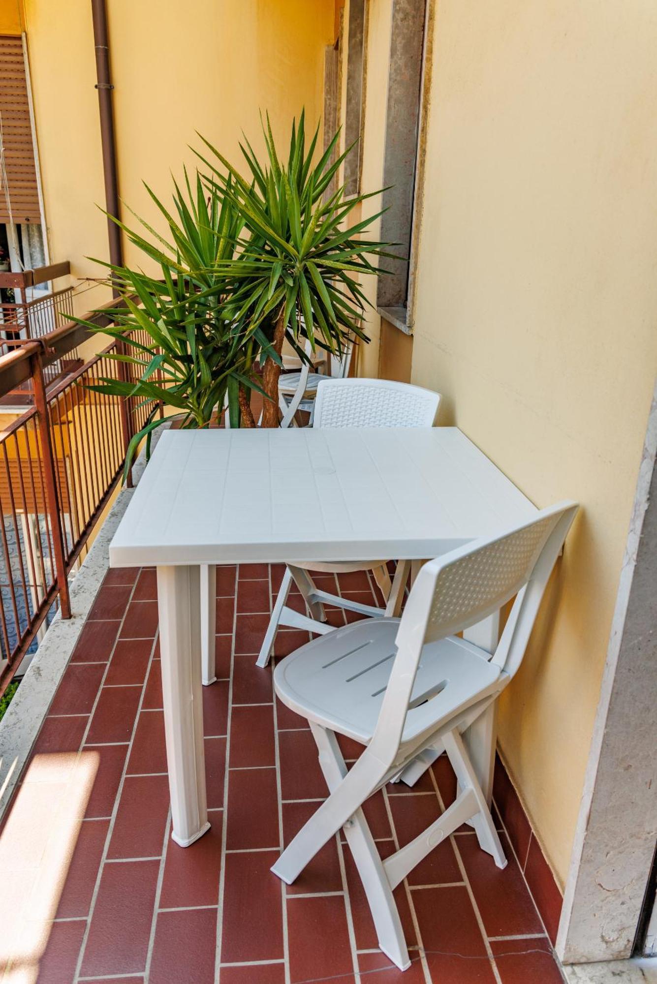 Laura Home Werona Zewnętrze zdjęcie